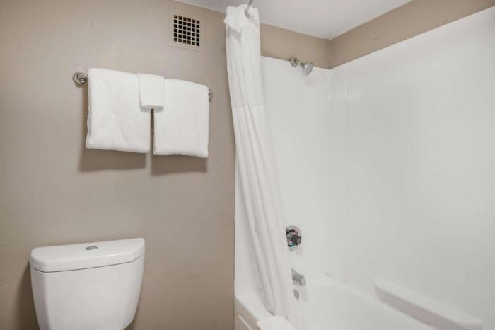 Hotel 6-tucson, Az-downtown